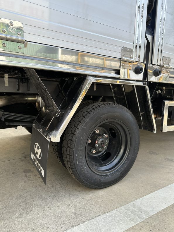 z7719213945431_165ae0b28f839e43692d3d828eccb7bd